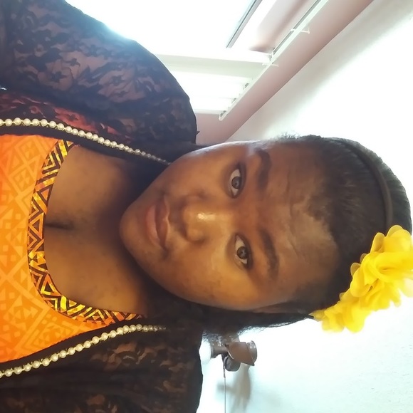 Meet your Posher, Bethe - Picture 1 of 1